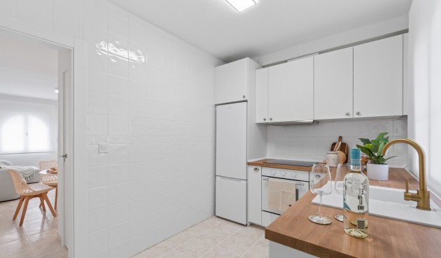 Återförsäljning - Town House -
Playa Flamenca - Costa Blanca