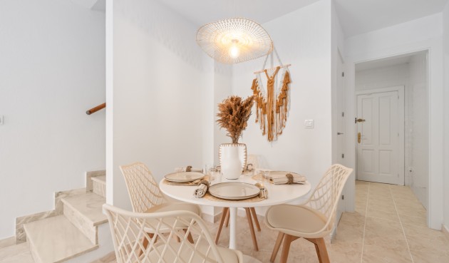 Återförsäljning - Town House -
Playa Flamenca - Costa Blanca