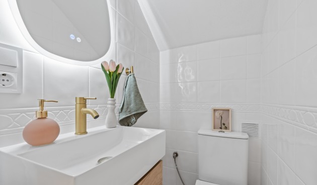 Återförsäljning - Town House -
Playa Flamenca - Costa Blanca