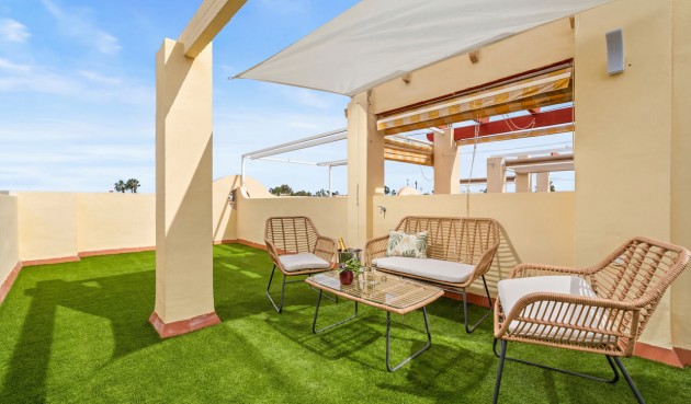 Återförsäljning - Town House -
Playa Flamenca - Costa Blanca