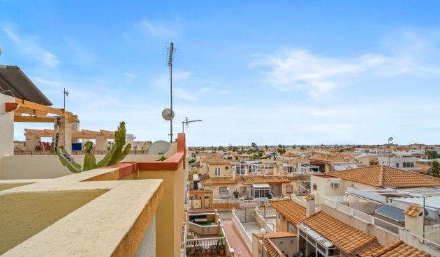 Återförsäljning - Town House -
Playa Flamenca - Costa Blanca