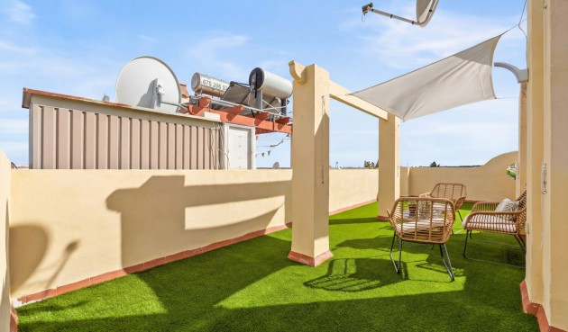 Återförsäljning - Town House -
Playa Flamenca - Costa Blanca