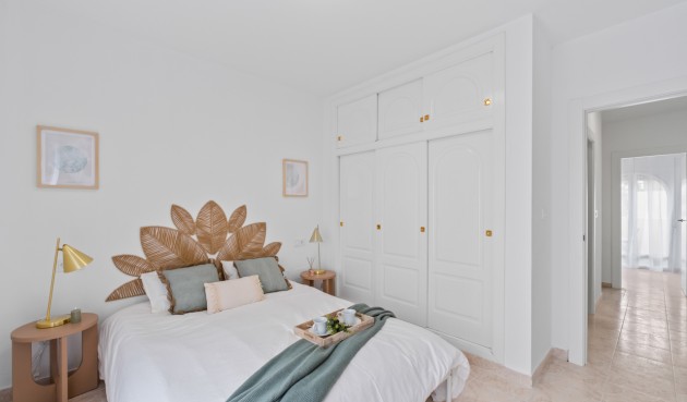 Återförsäljning - Town House -
Playa Flamenca - Costa Blanca