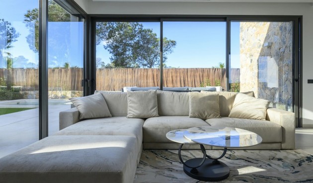 Återförsäljning - Villa -
Las Colinas Golf - Costa Blanca