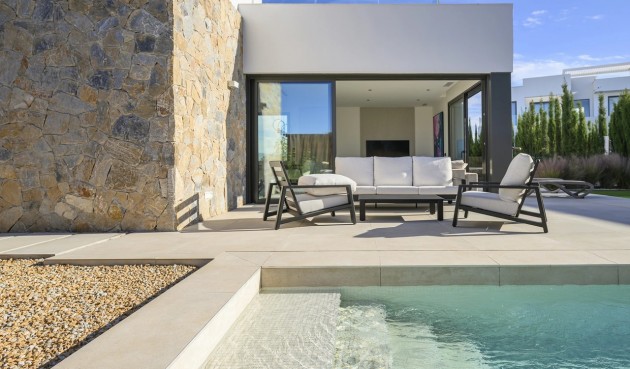 Återförsäljning - Villa -
Las Colinas Golf - Costa Blanca