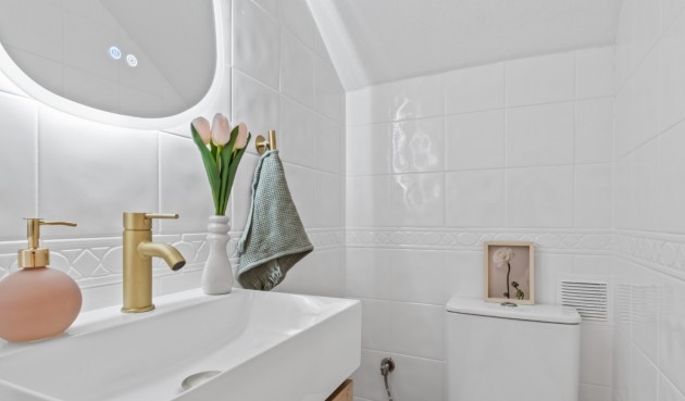 Återförsäljning - Town House -
Orihuela Costa - Costa Blanca