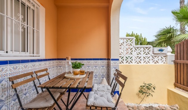 Återförsäljning - Town House -
Orihuela Costa - Costa Blanca