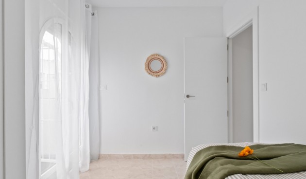 Återförsäljning - Town House -
Orihuela Costa - Costa Blanca