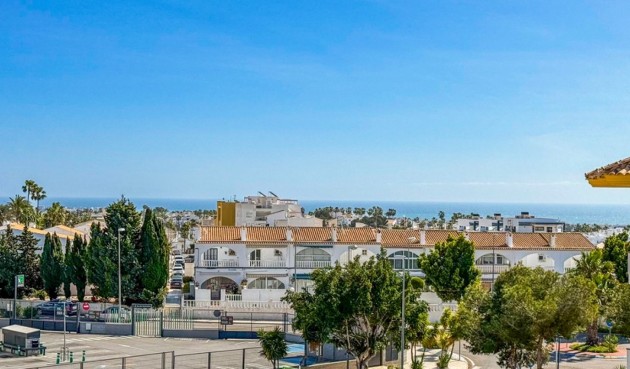 Återförsäljning - Apartment -
Orihuela Costa - Costa Blanca