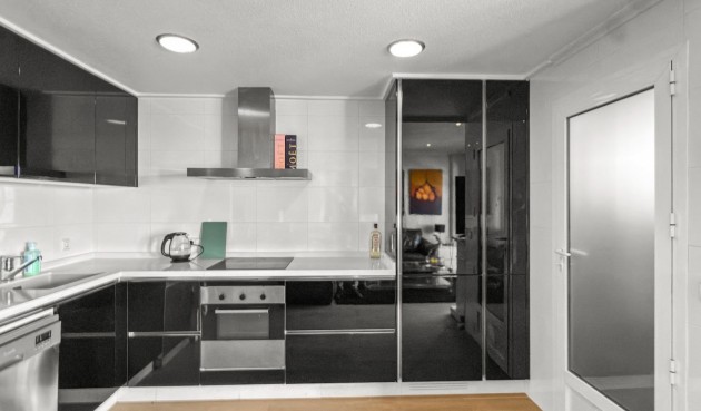 Återförsäljning - Apartment -
Orihuela Costa - Costa Blanca