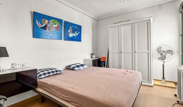 Återförsäljning - Apartment -
Orihuela Costa - Costa Blanca