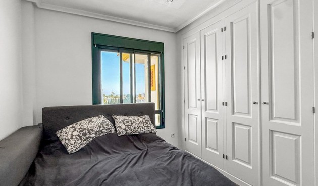 Återförsäljning - Apartment -
Orihuela Costa - Costa Blanca