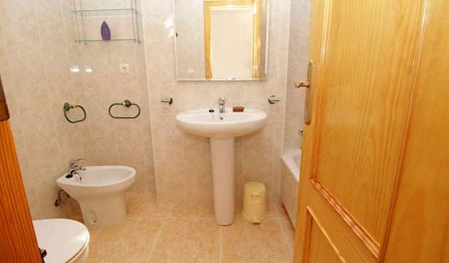 Återförsäljning - Apartment -
Torrevieja - Costa Blanca
