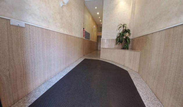 Återförsäljning - Apartment -
Torrevieja - Costa Blanca