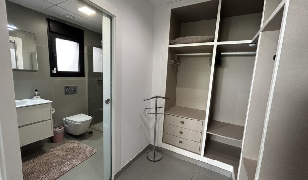 Återförsäljning - Villa -
Los Balcones - Costa Blanca