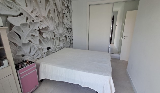 Återförsäljning - Villa -
Cabo Roig - Costa Blanca