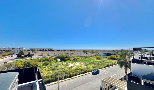 Återförsäljning - Villa -
Orihuela Costa - Lomas de Cabo Roig