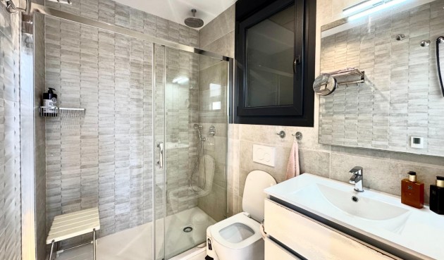 Återförsäljning - Villa -
Orihuela Costa - Lomas de Cabo Roig