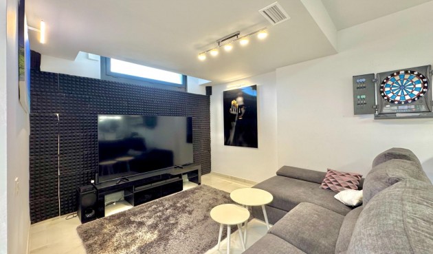 Återförsäljning - Villa -
Orihuela Costa - Lomas de Cabo Roig