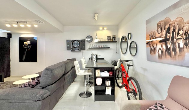 Återförsäljning - Villa -
Orihuela Costa - Lomas de Cabo Roig