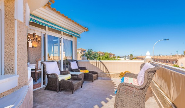 Återförsäljning - Villa -
Torrevieja - Costa Blanca