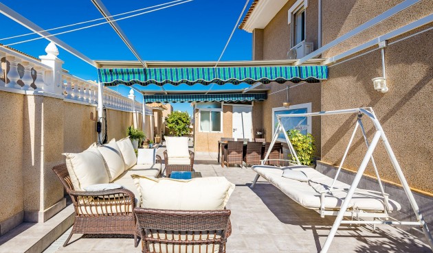 Återförsäljning - Villa -
Torrevieja - Costa Blanca