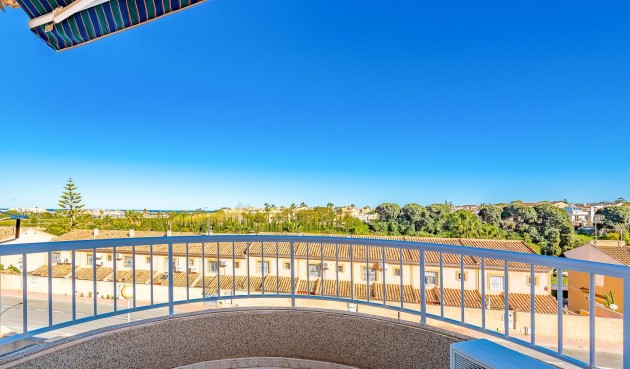 Återförsäljning - Villa -
Torrevieja - Costa Blanca