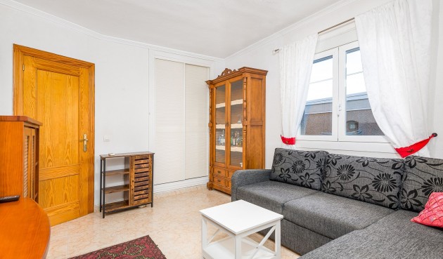 Återförsäljning - Villa -
Torrevieja - Costa Blanca