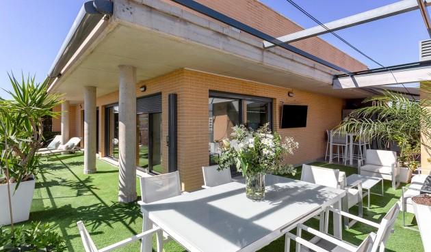 Återförsäljning - Takvåning -
Alicante - Pau 5