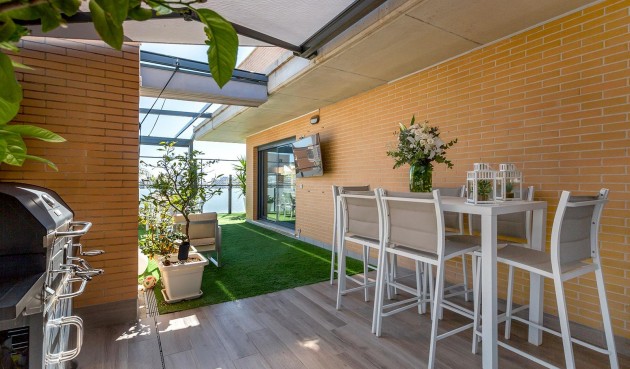 Återförsäljning - Takvåning -
Alicante - Pau 5