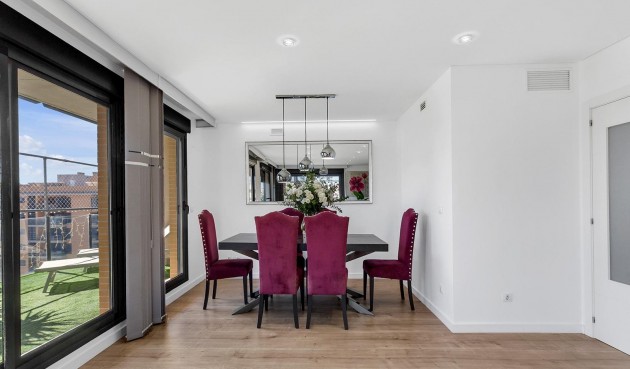 Återförsäljning - Takvåning -
Alicante - Pau 5