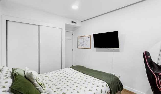 Återförsäljning - Takvåning -
Alicante - Pau 5