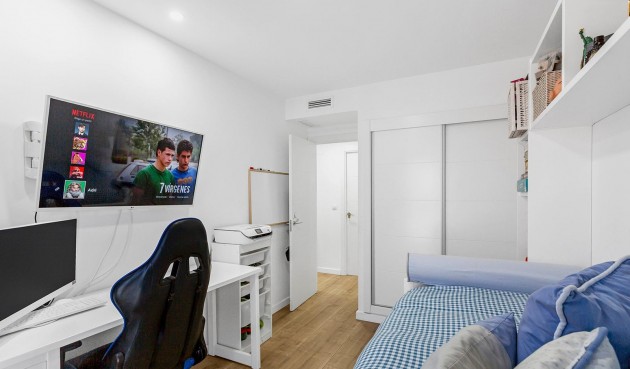 Återförsäljning - Takvåning -
Alicante - Pau 5