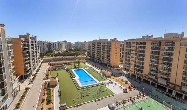 Återförsäljning - Takvåning -
Alicante - Pau 5