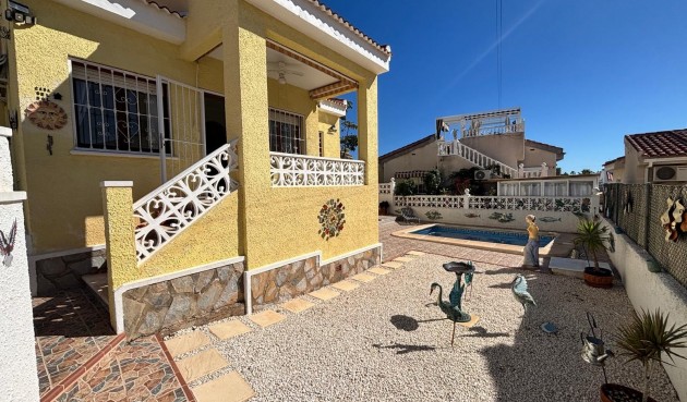 Återförsäljning - Villa -
Ciudad Quesada - Costa Blanca