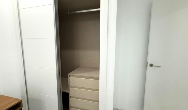 Återförsäljning - Apartment -
Torrevieja - PARQUE DE LAS NACIONES