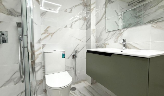 Återförsäljning - Apartment -
Torrevieja - PARQUE DE LAS NACIONES