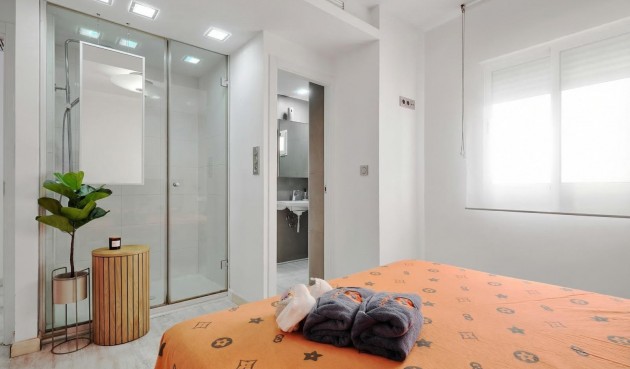 Återförsäljning - Apartment -
Torrevieja - Playa del Cura