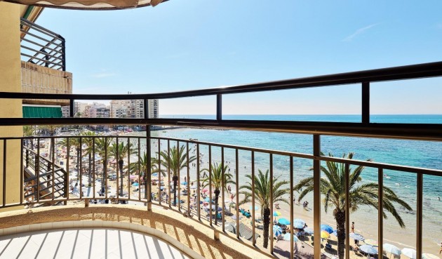 Återförsäljning - Apartment -
Torrevieja - Playa del Cura