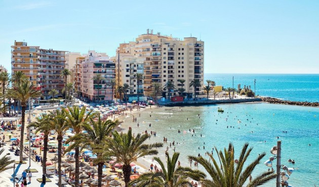 Återförsäljning - Apartment -
Torrevieja - Playa del Cura