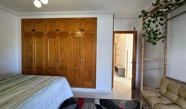 Återförsäljning - Apartment -
Torrevieja - Centro