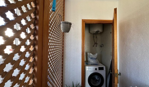 Återförsäljning - Apartment -
Torrevieja - Centro