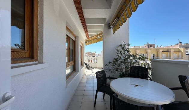 Återförsäljning - Apartment -
Torrevieja - Centro