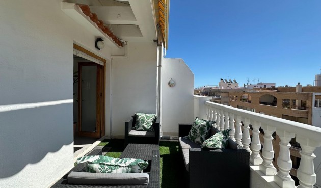 Återförsäljning - Apartment -
Torrevieja - Centro