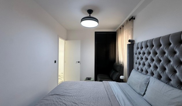 Återförsäljning - Apartment -
Torrevieja - Playa del Cura