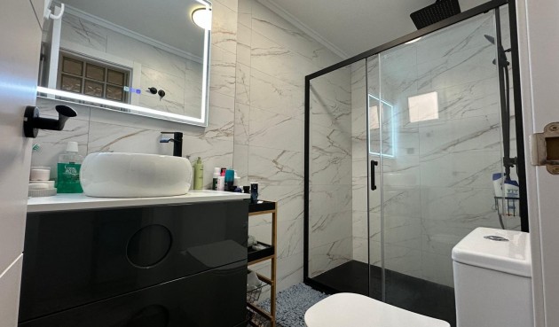 Återförsäljning - Apartment -
Torrevieja - Playa del Cura