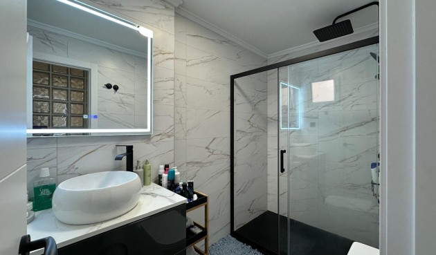 Återförsäljning - Apartment -
Torrevieja - Playa del Cura