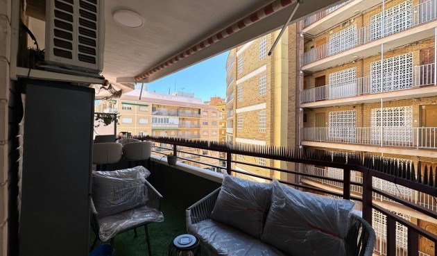 Återförsäljning - Apartment -
Torrevieja - Playa del Cura
