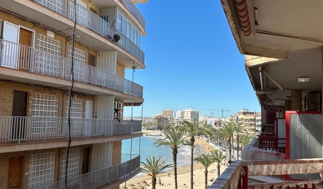 Återförsäljning - Apartment -
Torrevieja - Playa del Cura