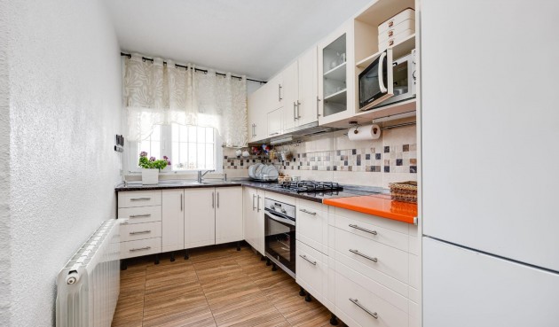 Återförsäljning - Town House -
Torrevieja - Calas Blanca